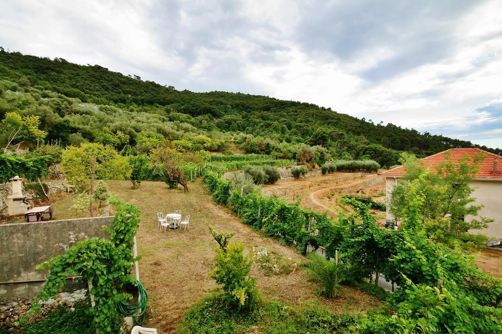 Agriturismo Barilaro Finale Ligure Buitenkant foto